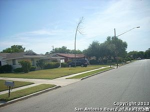 2nd image of 407 Susanwood Dr