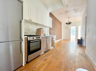228 Schaffer St #2L, Brooklyn, NY 11207