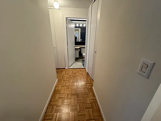 Rented by BATTERY PARK CITY RESIDENTIAL LLC | media 6