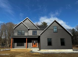 106 Dandelion Dr, Gansevoort, NY 12831