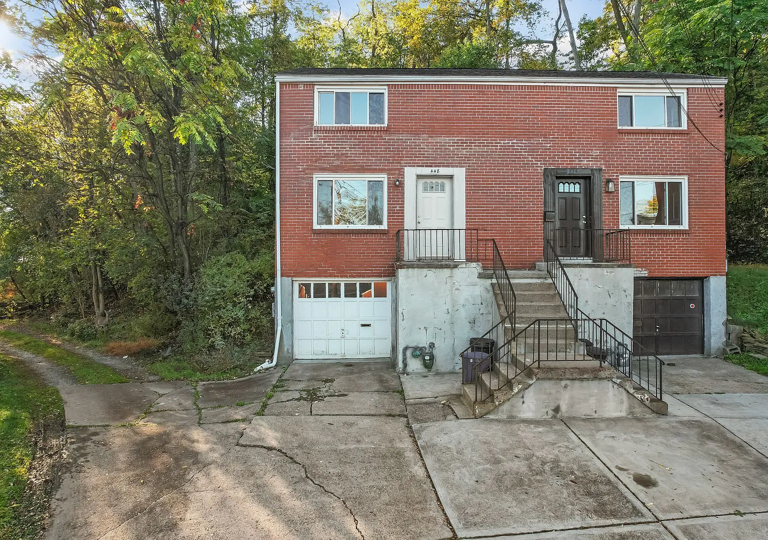 Renovated 2BR/1BA Duplex Special 15/18-Month Rent Discount! Available December 2026 — Photo 2
