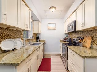 145 SE 3rd Ave, Boynton Beach, FL 33435