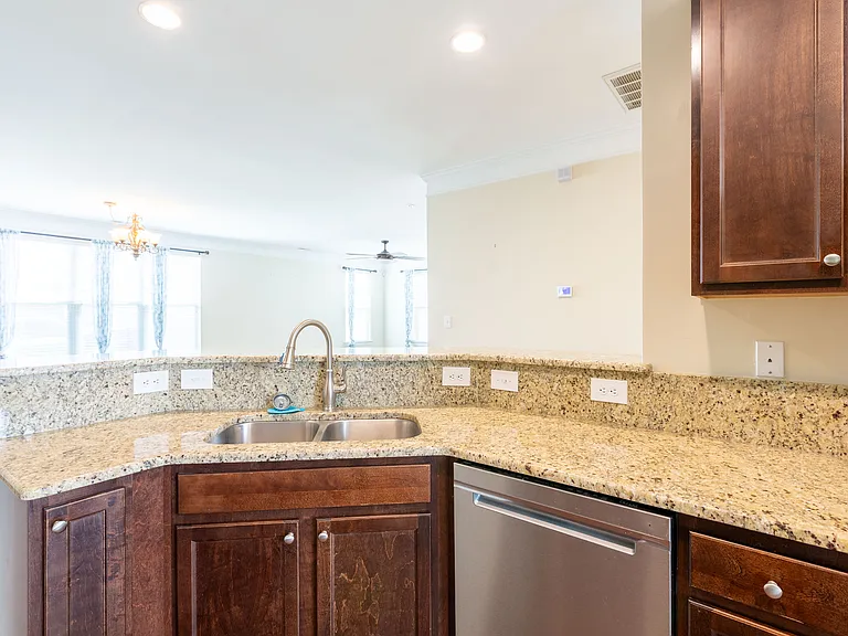 2648 River Watch Dr — Photo 15