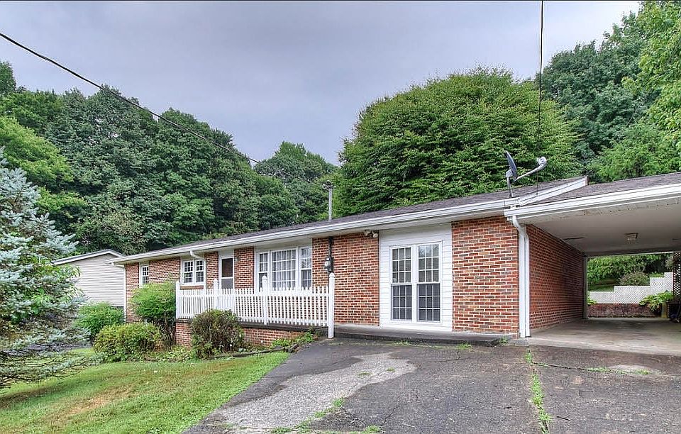 1st image of 195 Poplar Hill Dr