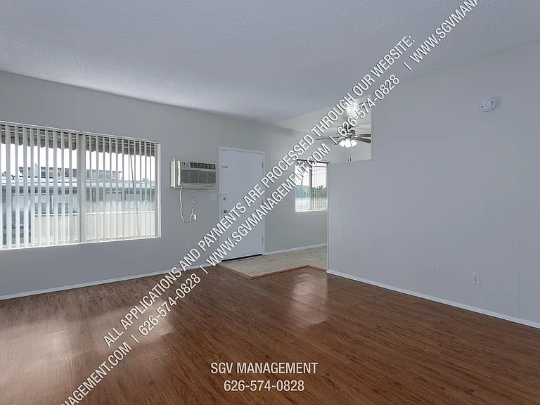 liv209 — Photo 28