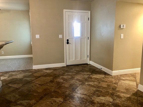 4th image of 2465 Starmount Way