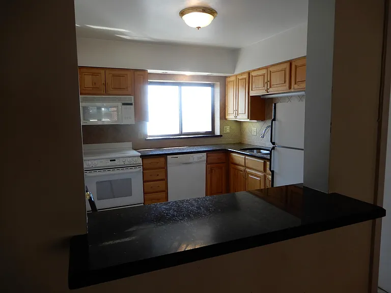 1526 N Harlem Ave #2W — Photo 1
