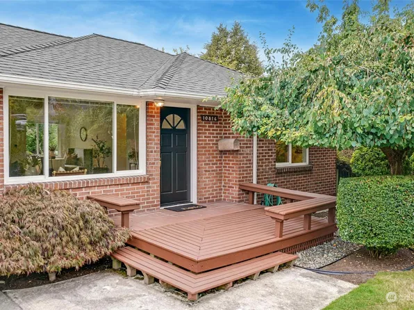 10816 37th Avenue SW, Seattle, WA 98146