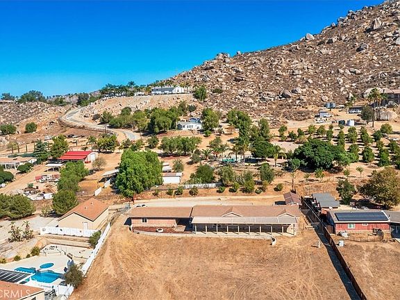 2nd image of 30347 Arrowview Dr