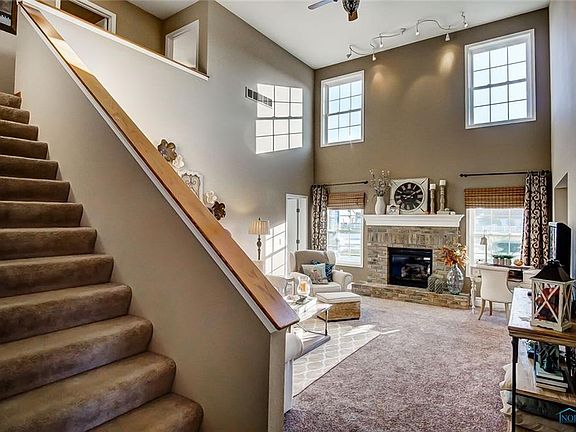 5th image of 1708 Waterford Dr