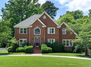 3709 Carisbrooke Dr, Birmingham, AL 35226