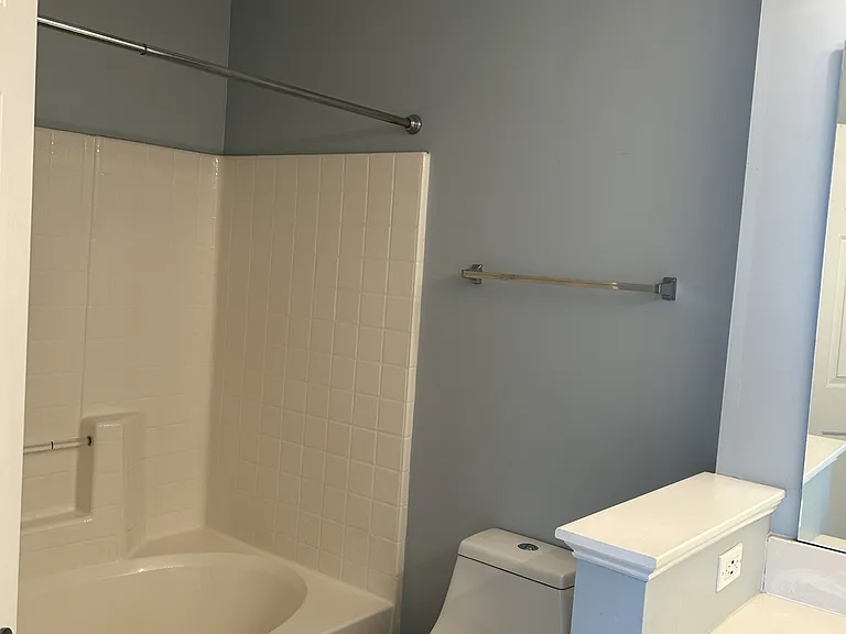 627 Woodmoor Dr #302-1 — Photo 16