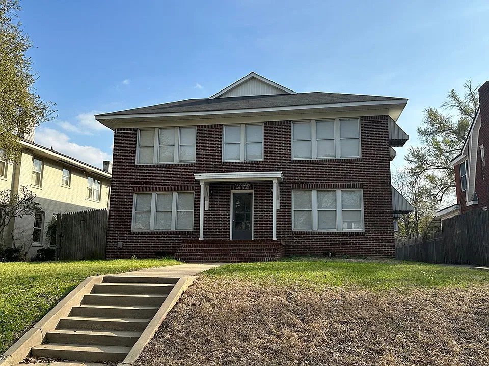 521 Forest Ave