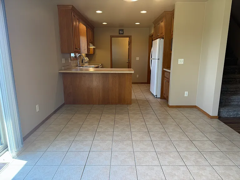 1749 Marissa Ct — Photo 9
