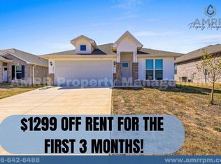 125 SW Vanessa St, Gentry, AR 72734