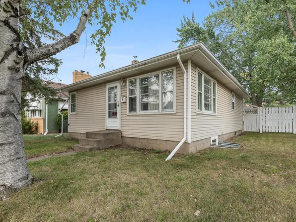 1059 6th Ave S, South Saint Paul, MN 55075