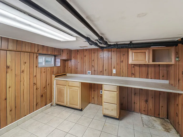 29 Grant St #1 — Photo 15