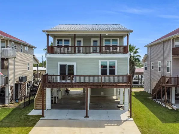 4161 Ireland St, Bay Saint Louis, MS 39520