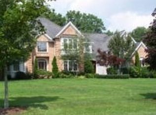 23 Hidge Ridge Cir, Franklin, MA 02038