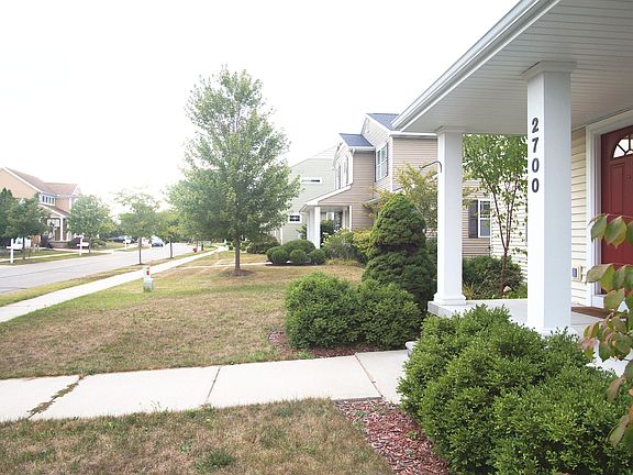 4th image of 2700 Elderberry Dr