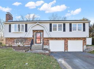 63 Woodmere Rd, Waterbury, CT 06705