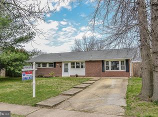 5404 Montgomery St, Springfield, VA 22151