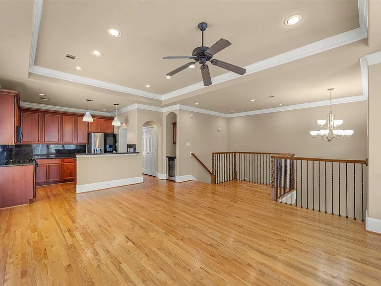 1716 Aden Dr — Photo 19