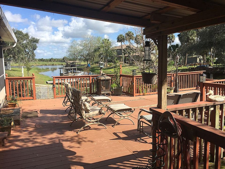 VIEW FROM THE HUGE DECK