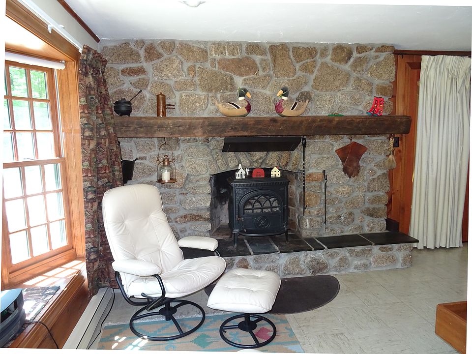 132 Old West Side Rd, North Conway, NH 03860 Zillow