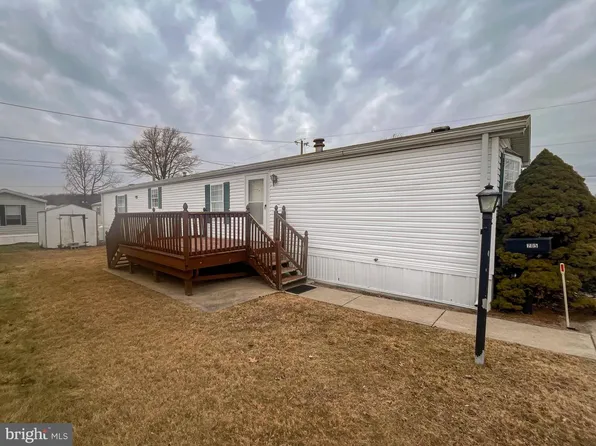 705 Berry Rd, Wilmington, DE 19810