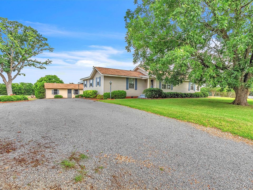 1st image of 447 Butler Mill Rd
