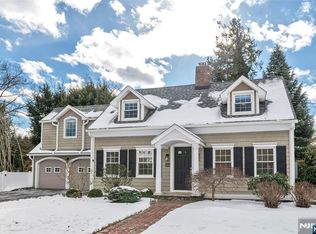 404 Ardmore Rd, Ho Ho Kus, NJ 07423