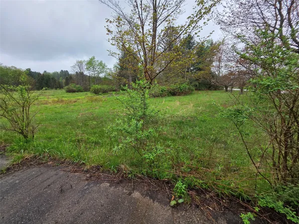 5291 Crane Rd, Edinboro, PA 16412