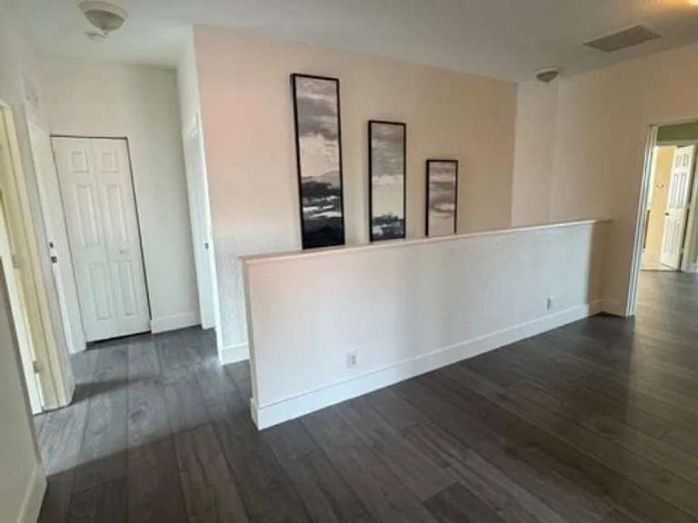 1033 Grove Park Cir #0 — Photo 6