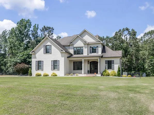 16007 Woodview Dr, Oxford, MS 38655