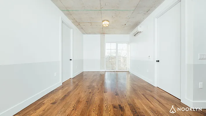 Rented by Nooklyn NYC LLC | media 44