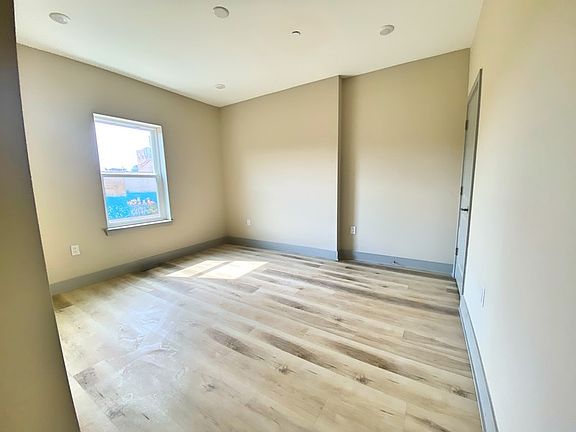 4th image of 2328 N 2nd St #3-FP