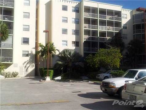 2nd image of 2821 N Miami Beach Blvd Unit 4V