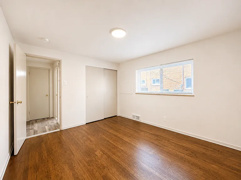 2819 Lemay Ferry Rd #B — Photo 11