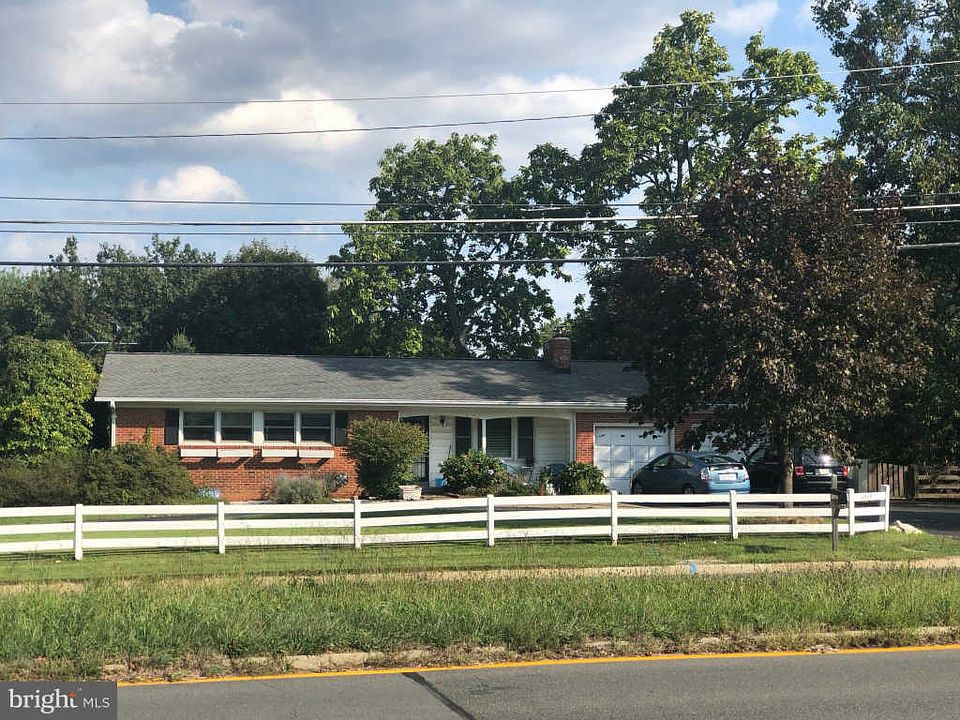 2nd image of 12409 Lawyers Rd