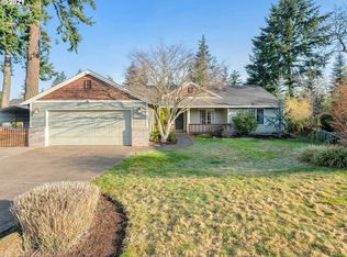 15013 Saint Andrews Dr, Oregon City, OR 97045
