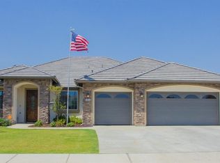 10610 Midge Dr, Bakersfield, CA 93314