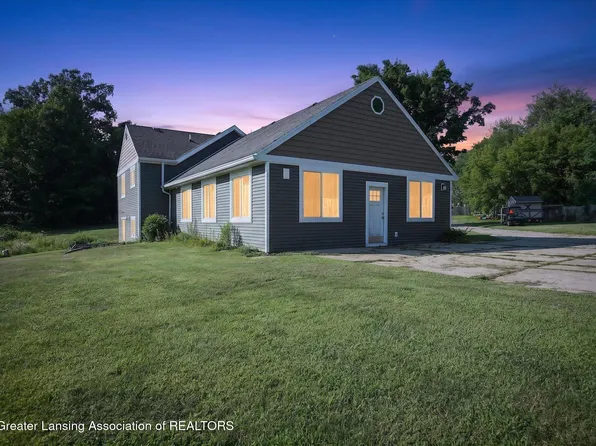 6086 Curtice Rd, Eaton Rapids, MI 48827