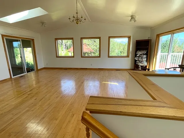8 Valley View Dr — Photo 6