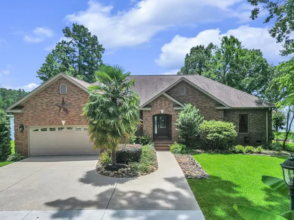 1547 Summerset Bay Dr, Cross Hill, SC 29332