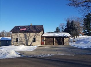 517 17th Ave, Bloomer, WI 54724