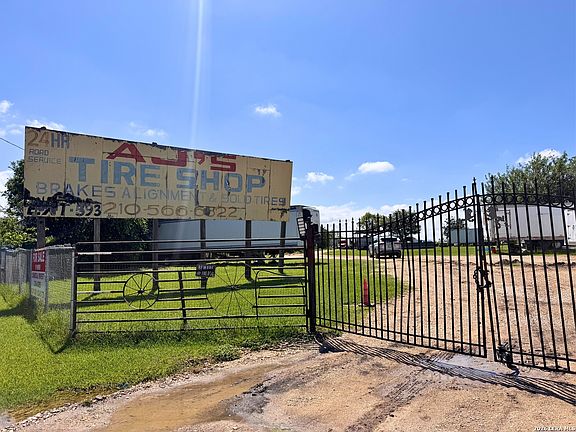 4th image of 12502 E Interstate 10 LOT 33