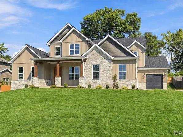 9609 Ashmont Dr, Saint Louis, MO 63132