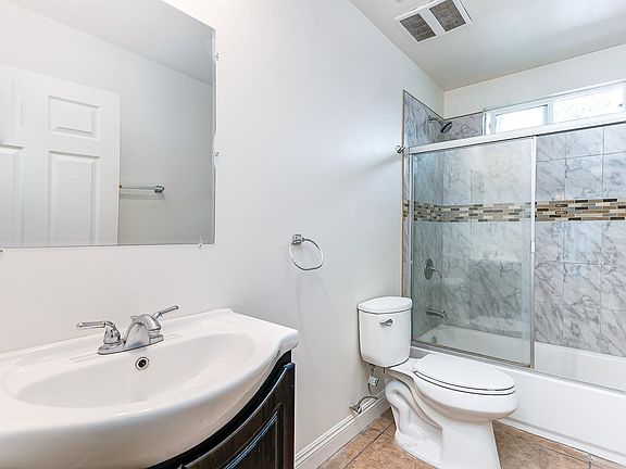 3rd image of 1454 E 23rd St