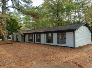 1217 Stonehedge Dr, Birmingham, AL 35235